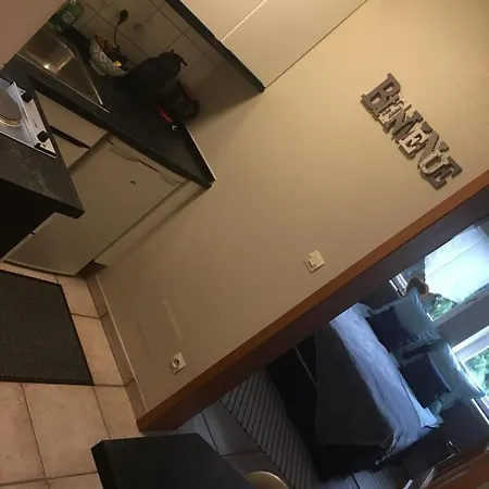 Maison A Colombages アパート