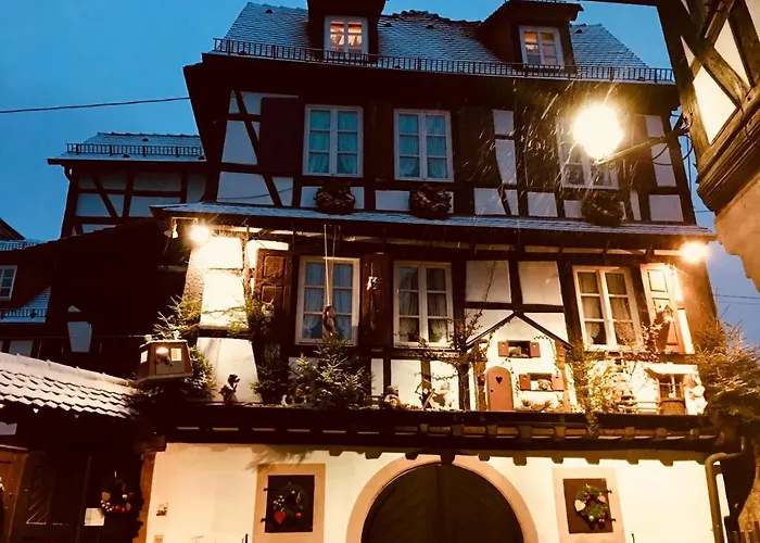 Maison A Colombages 아파트 *